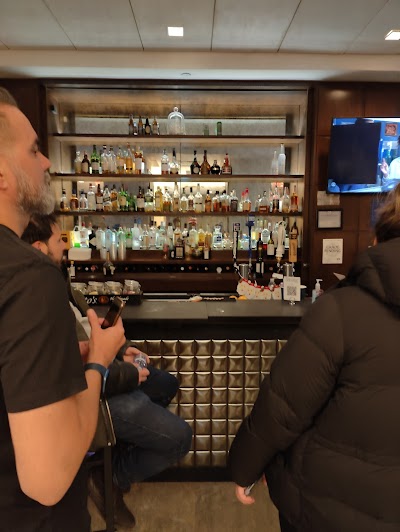 Collage Cocktail Bar